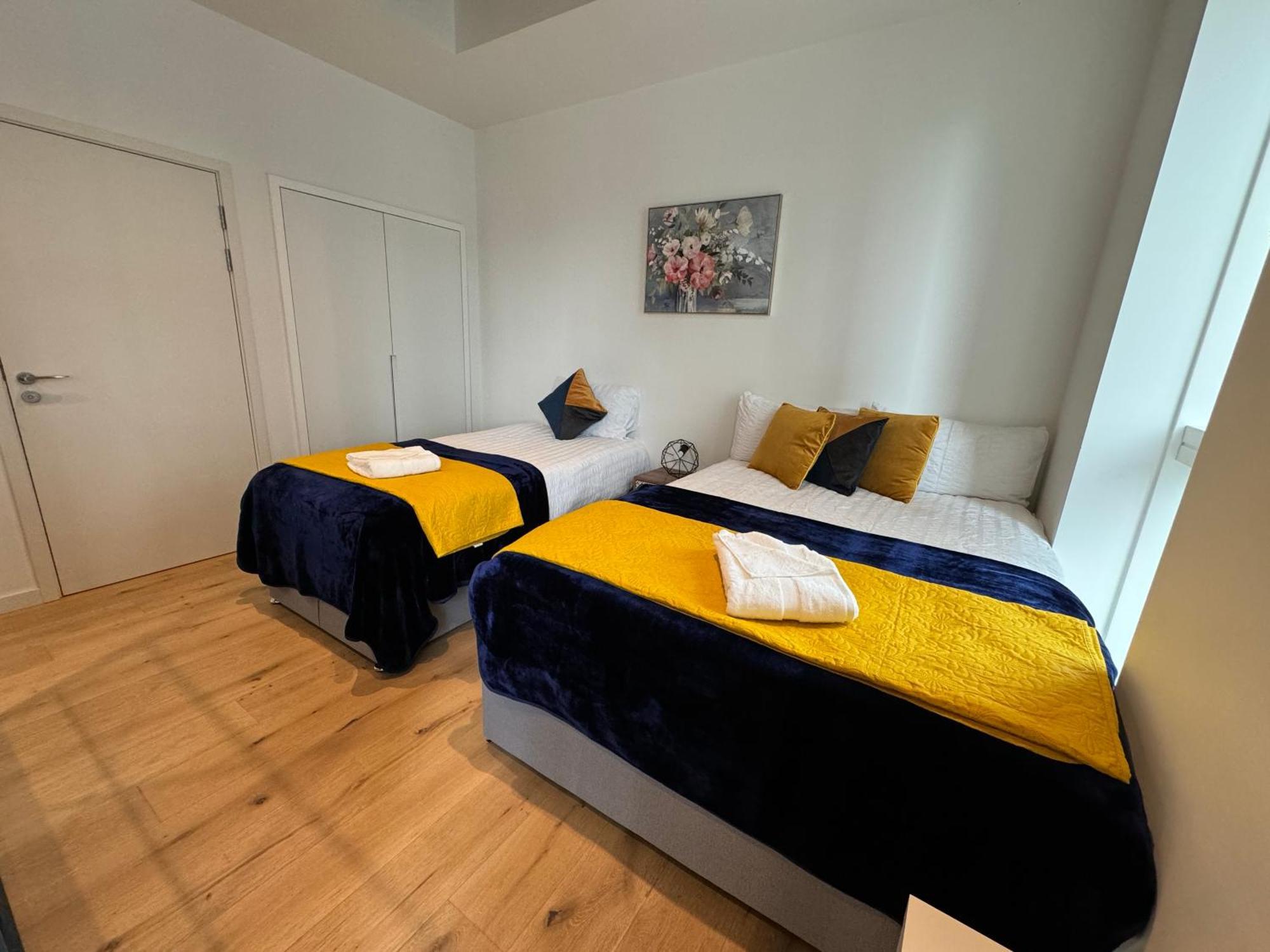 London Luxury Flat With Balcony, River View, O2 Arena, Excel, Canary Wharf, Station Apartamento Exterior foto