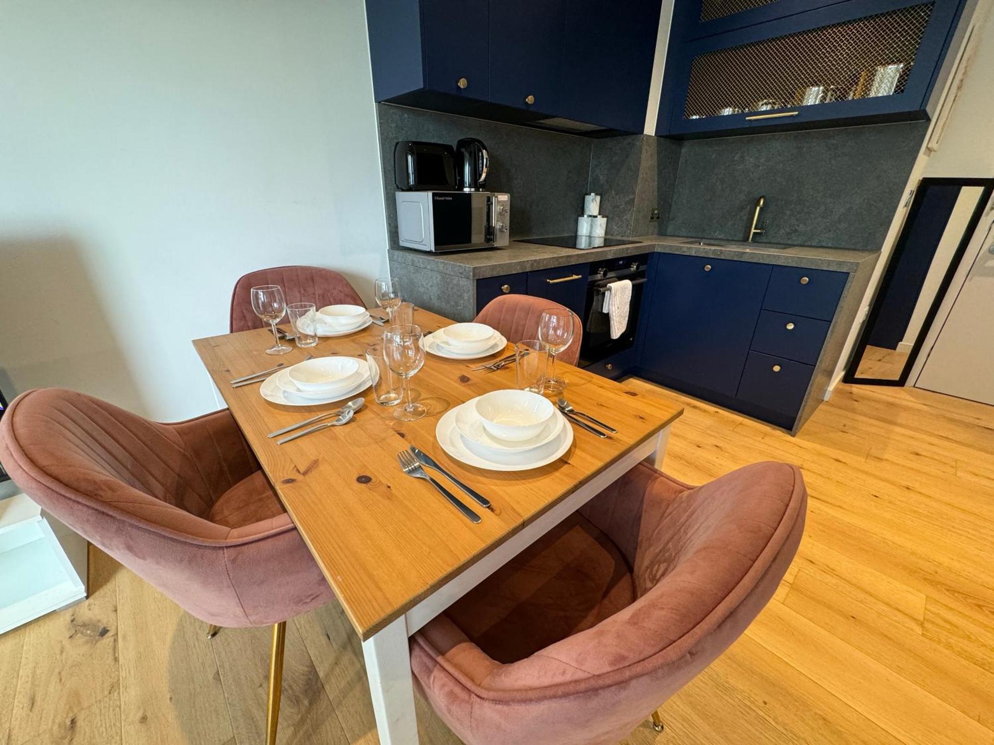 London Luxury Flat With Balcony, River View, O2 Arena, Excel, Canary Wharf, Station Apartamento Exterior foto