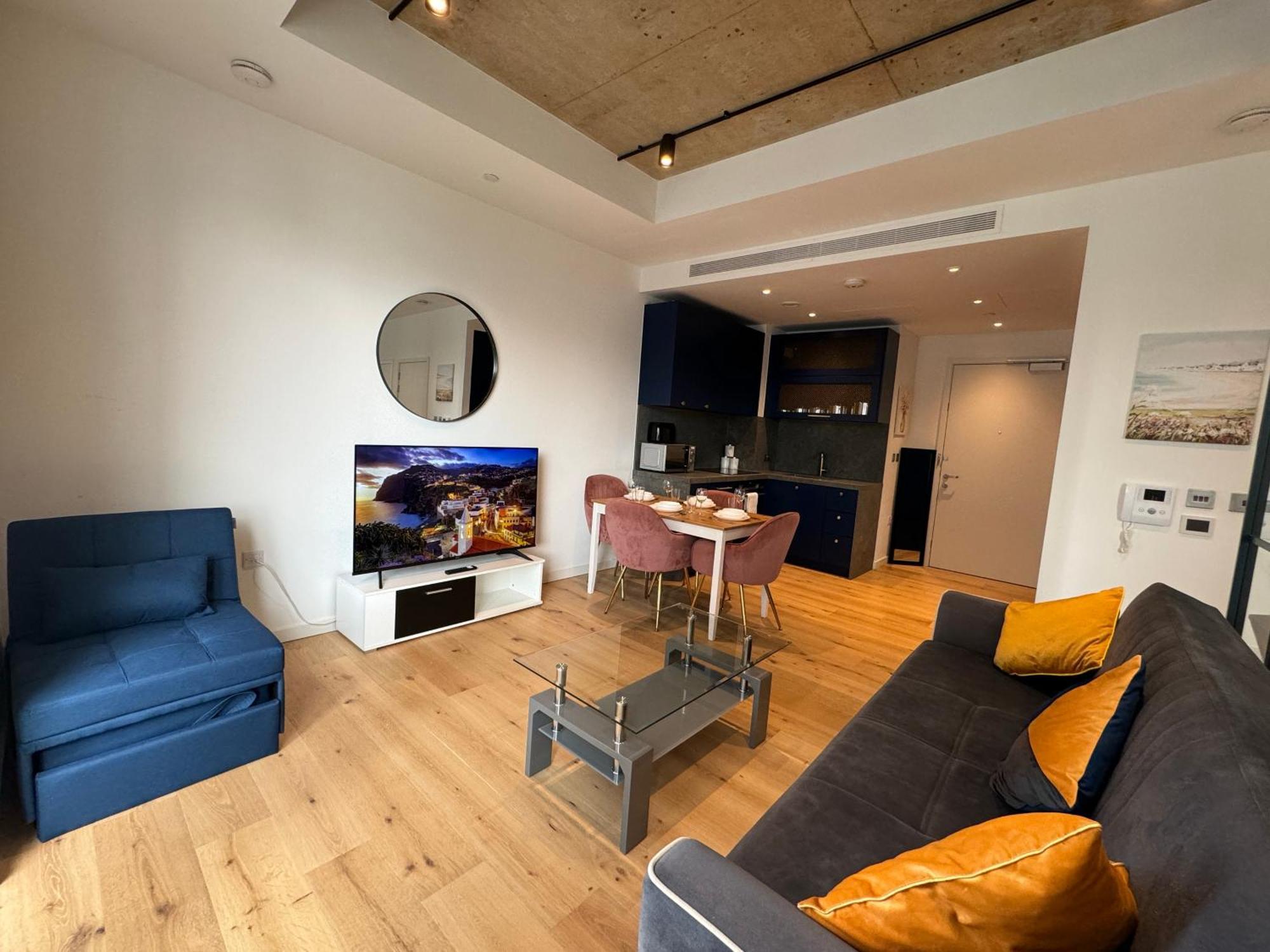 London Luxury Flat With Balcony, River View, O2 Arena, Excel, Canary Wharf, Station Apartamento Exterior foto