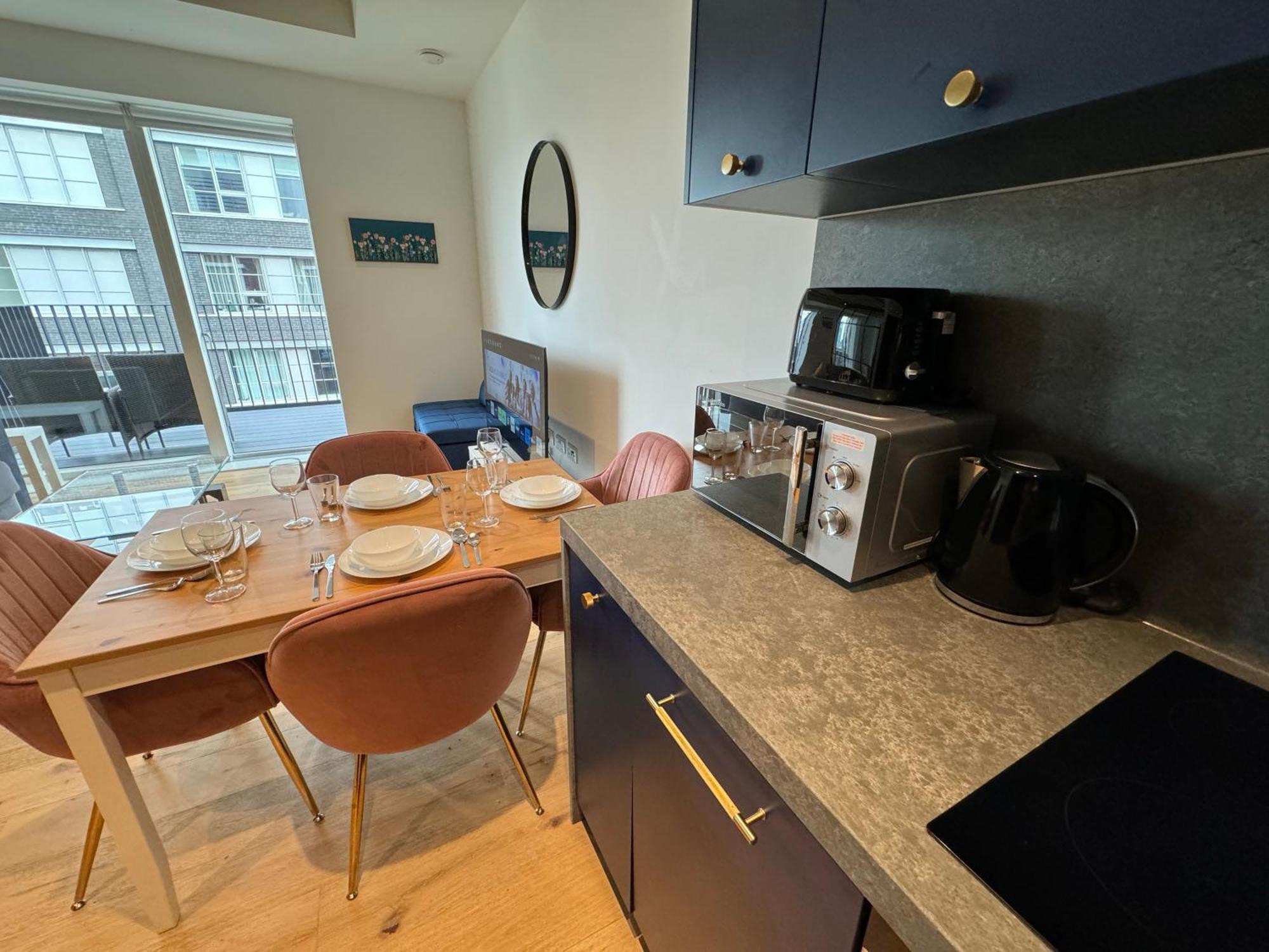 London Luxury Flat With Balcony, River View, O2 Arena, Excel, Canary Wharf, Station Apartamento Exterior foto